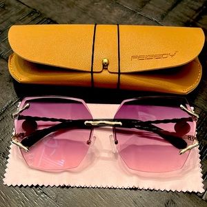 Rimless Oversized Sunglasses with AB Accent Stone, excellent condition